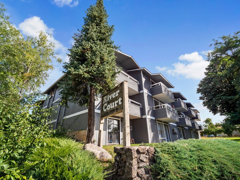 More Photos Of 3001 E Upriver Dr, Spokane Apartments For Sale