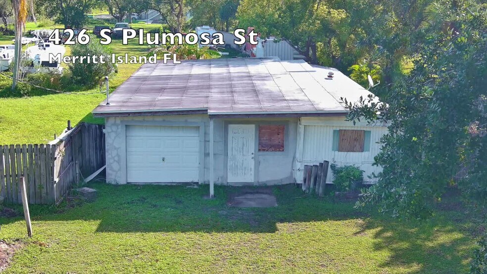 Primary Photo Of 426 S Plumosa St, Merritt Island General Retail For Sale