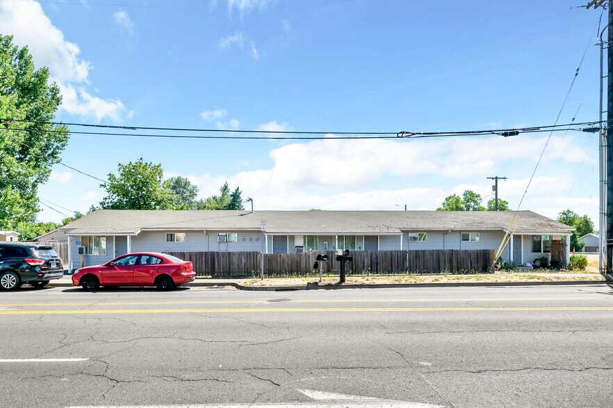 More Photos Of 522 N Adair St, Cornelius Apartments For Sale