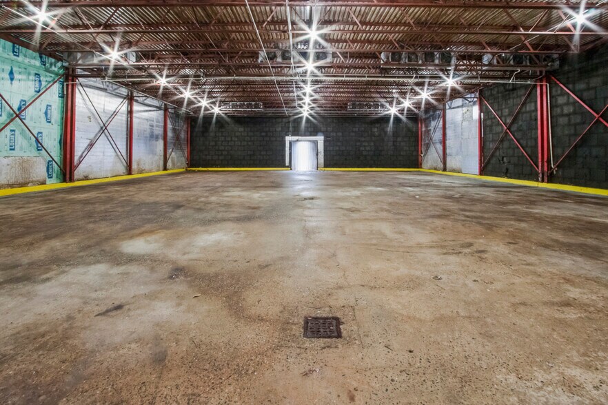 More Photos Of 2660 Main Rd, Franklinville Contractor Storage Yard For Sale