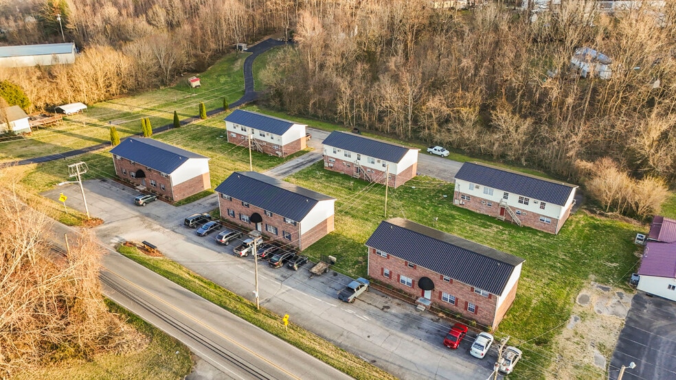 Primary Photo Of 1484 Milligan Hwy, Johnson City Apartments For Sale