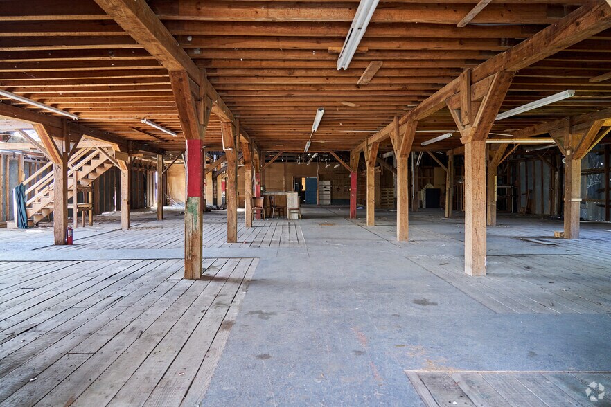 More Photos Of 710 NE 2nd Ave, Okeechobee Warehouse For Sale