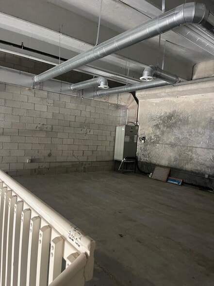 More Photos Of 14141-14157 SW 119th Ave, Miami Light Distribution For Lease