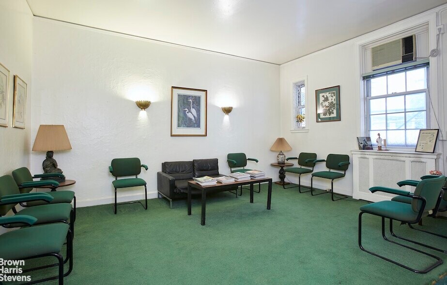 More Photos Of 133 E 64th St, New York Apartments For Sale