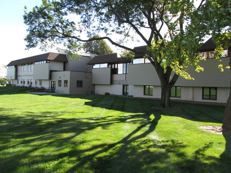 More Photos Of N5776 County Road D, Fond Du Lac Medical For Sale