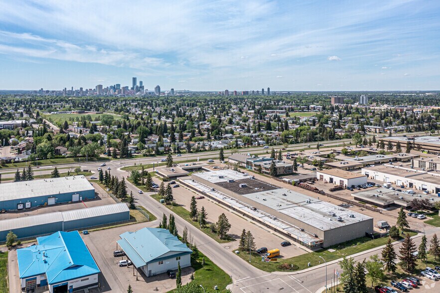 More Photos Of 4900-4990 93 Av NW, Edmonton Flex For Sale