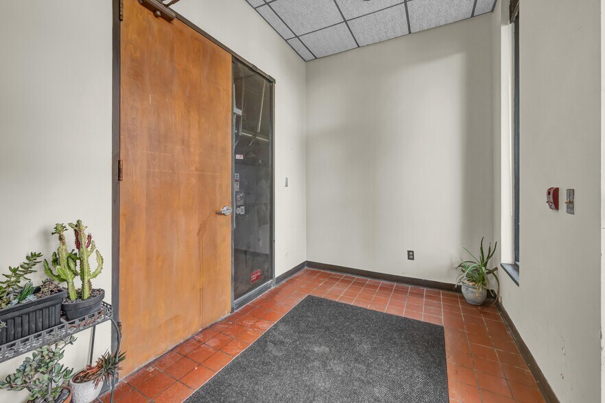 More Photos Of 53 Lake Avenue Ext, Danbury Office For Lease