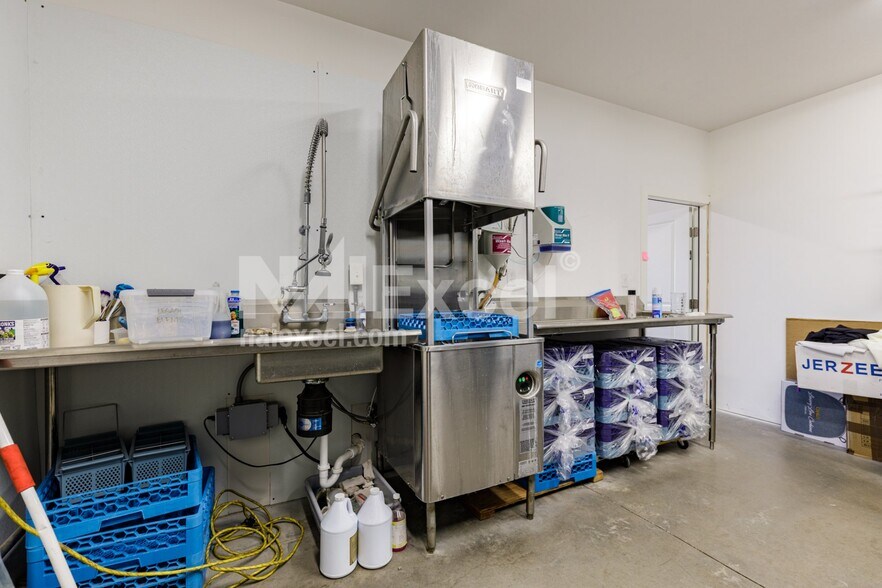 More Photos Of 5706 W 670 S, Hurricane Industrial For Sale