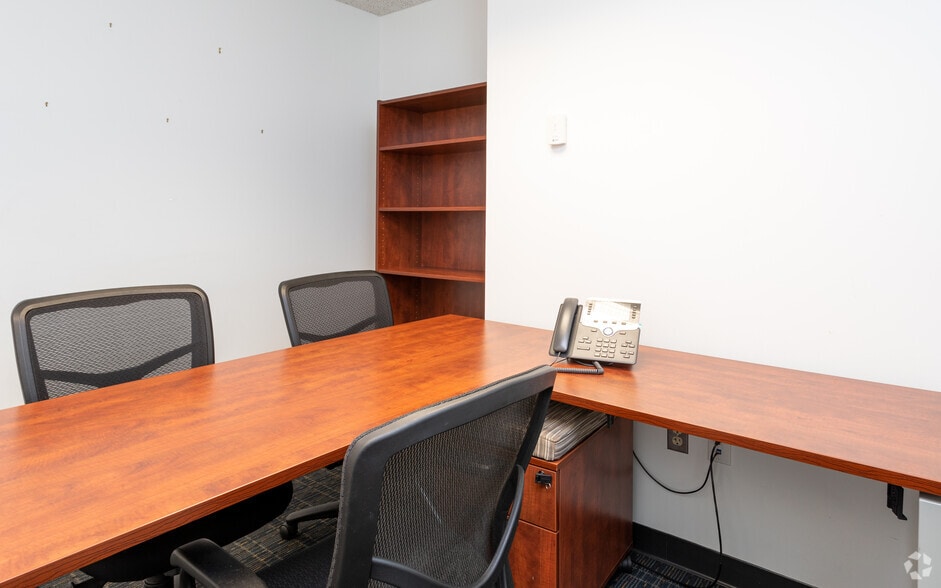 Photo of 4th Floor Ste Private Offices