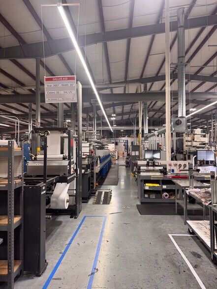 More Photos Of 147 Seaboard Ln, Franklin Warehouse For Sale