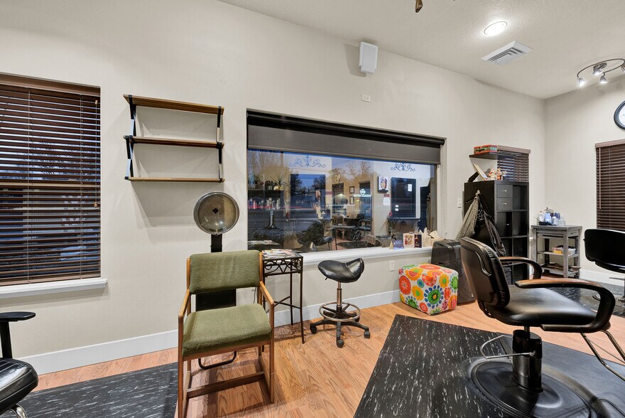 More Photos Of 4029 W State St, Boise Office For Sale