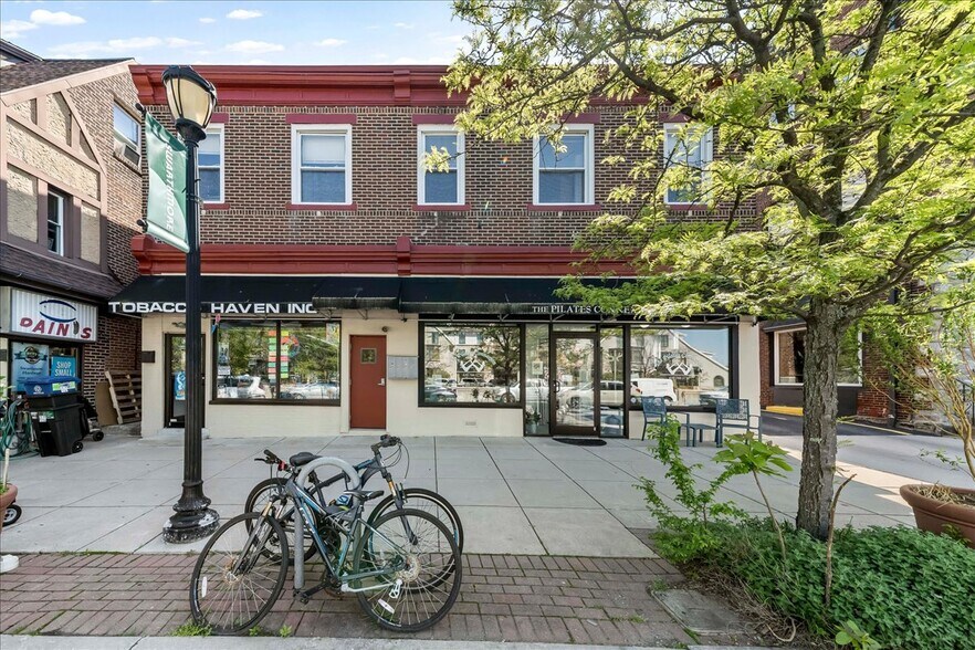 More Photos Of 13-15 S Chester Rd, Swarthmore Storefront Retail Residential For Sale
