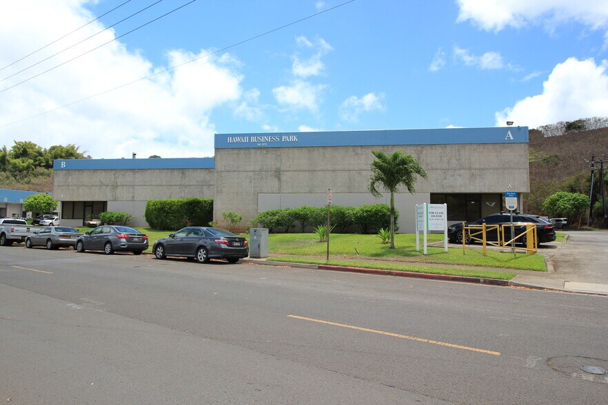 More Photos Of 96-1173 Waihona St, Pearl City Warehouse For Lease
