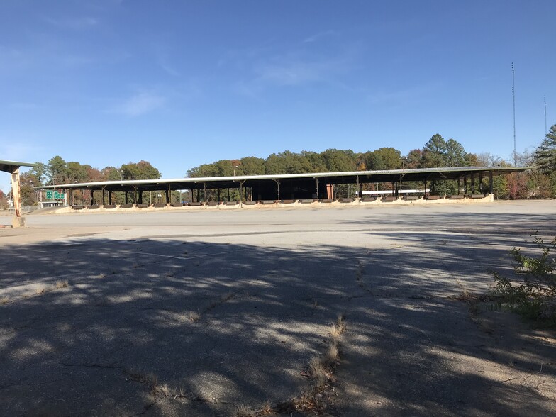 Primary Photo Of 6110 US-1, Bensley, VA, Richmond Truck Terminal For Lease