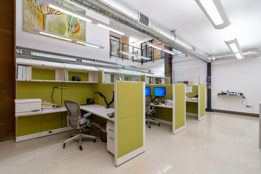 More Photos Of 15-17 Brush Pl, San Francisco Flex For Lease