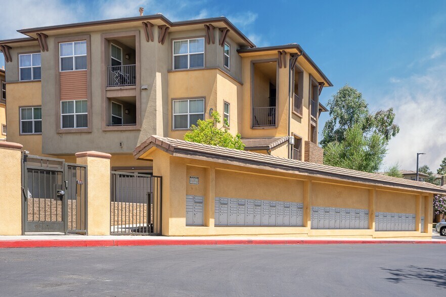 More Photos Of 2855 Foothill Blvd, La Verne Apartments For Lease