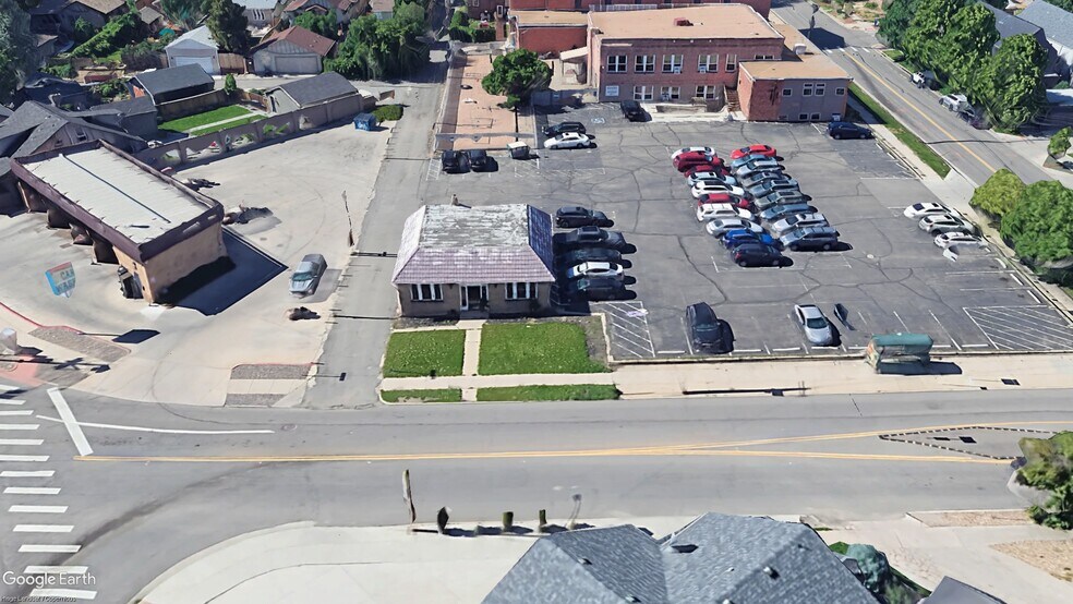 More Photos Of 3120 Irving St, Denver Unknown For Lease