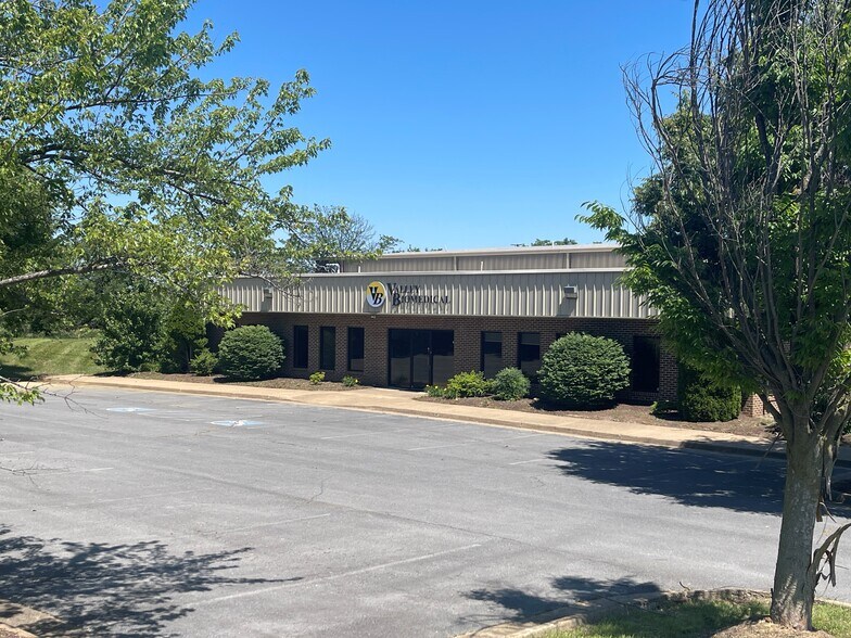 Primary Photo Of 121 Industrial Dr, Winchester Warehouse For Sale