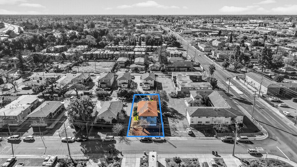 More Photos Of , Sacramento Multifamily For Sale