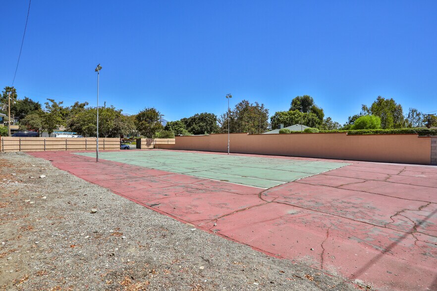 More Photos Of 540 Baughman Ave, Claremont Land For Sale