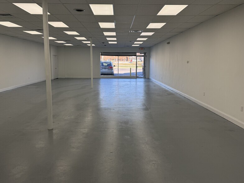 More Photos Of 11001 Midlothian Tpke, Richmond Unknown For Lease