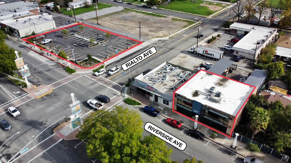 Primary Photo Of 207 S Riverside Ave, Rialto Office For Lease