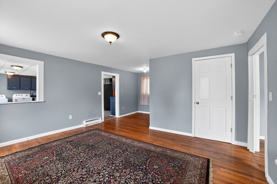 More Photos Of 464 Main St, New Milford Storefront Retail Office For Sale