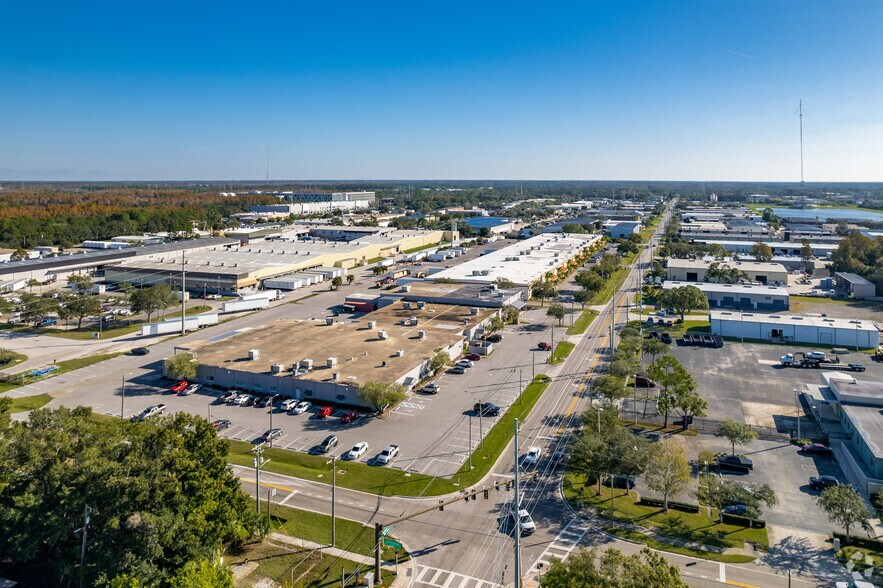 More Photos Of 110-114 Douglas Rd E, Oldsmar Manufacturing For Sale