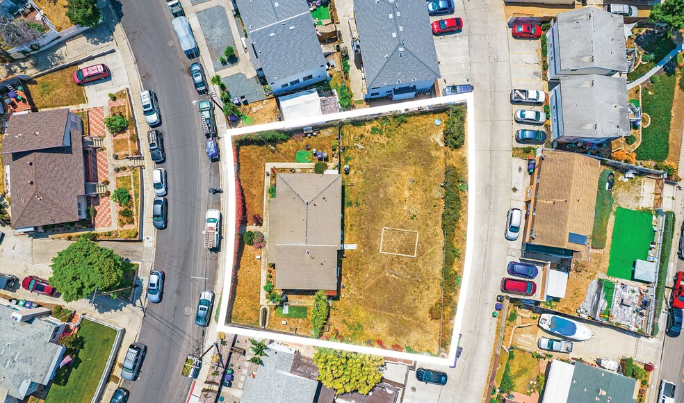 More Photos Of 2224 W Jewett St, San Diego Land For Sale