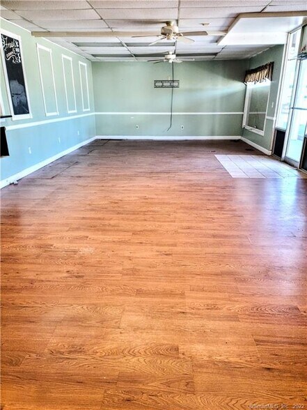 More Photos Of 630 Washington Ave, North Haven Freestanding For Sale