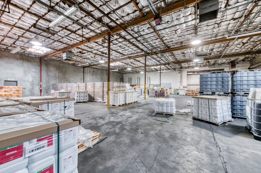 More Photos Of 5333 N Cornelia Ave, Fresno Warehouse For Sale