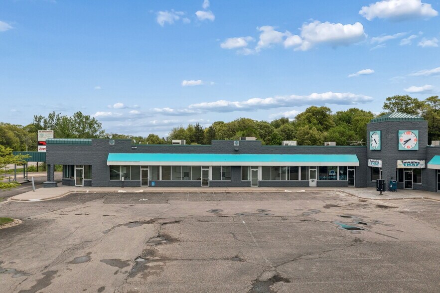 More Photos Of 3124-3166 NW Viking Blvd, Cedar Unknown For Lease