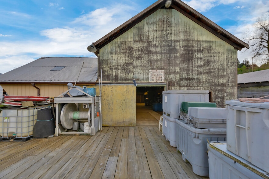 More Photos Of 9505 Gunderson Rd, Delta Industrial For Sale