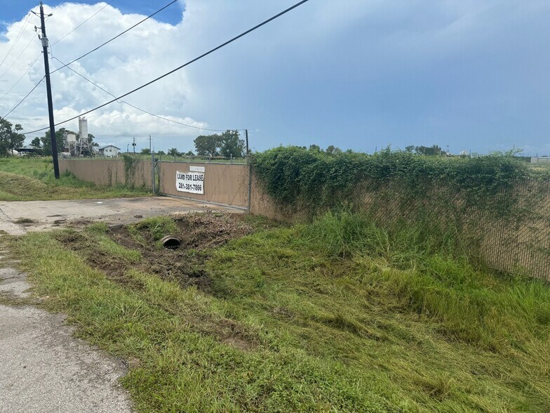 More Photos Of 111 Klauke rd, Rosenberg Land For Sale