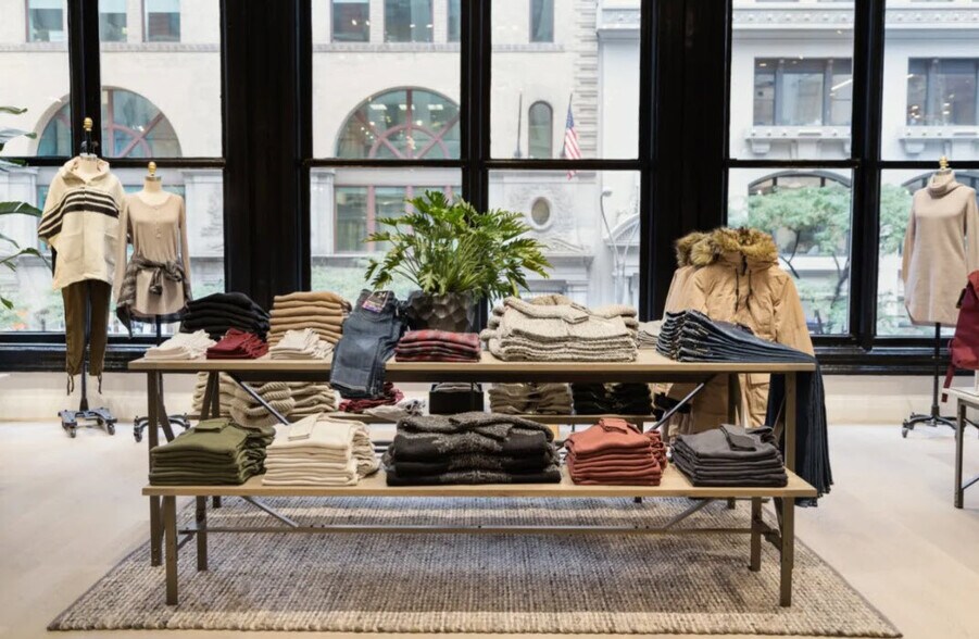 More Photos Of 87-89 Fifth Ave, New York Office Residential For Lease