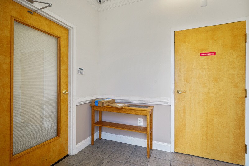 More Photos Of 4437 Brookfield Corporate Dr, Chantilly Office For Sale