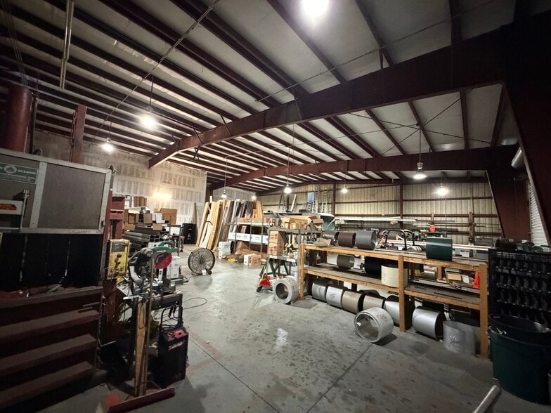 More Photos Of 7896 Interstate Ct, North Fort Myers Warehouse For Sale