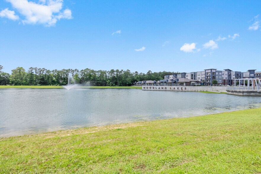 More Photos Of 525 Woodland Square Blvd, Conroe Coworking Space