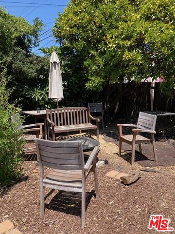 More Photos Of 1212 S Tremaine Ave, Los Angeles Apartments For Sale