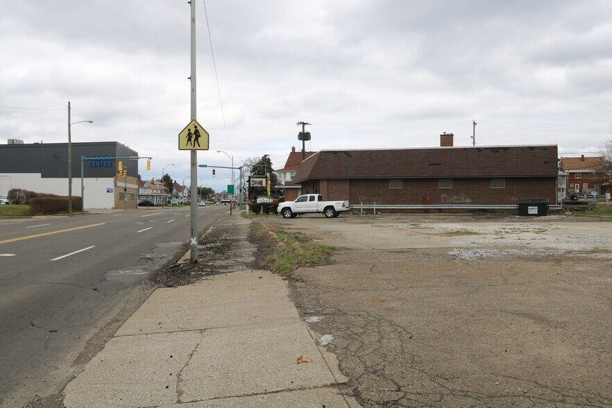 More Photos Of 2130 Cleveland Ave NW, Canton Land For Sale