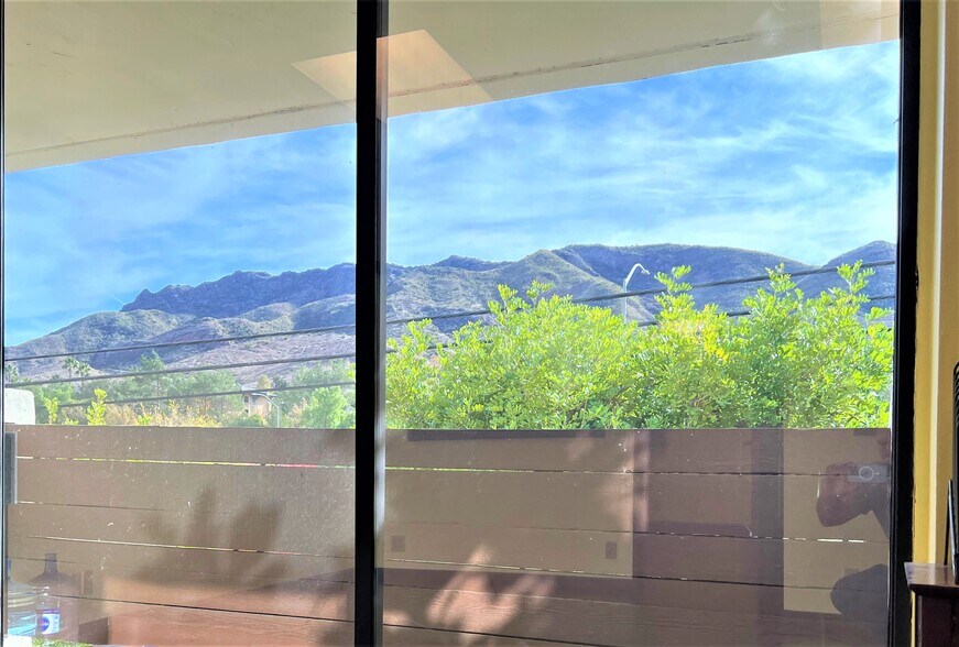 More Photos Of 30423 Canwood St, Agoura Hills Office For Sale