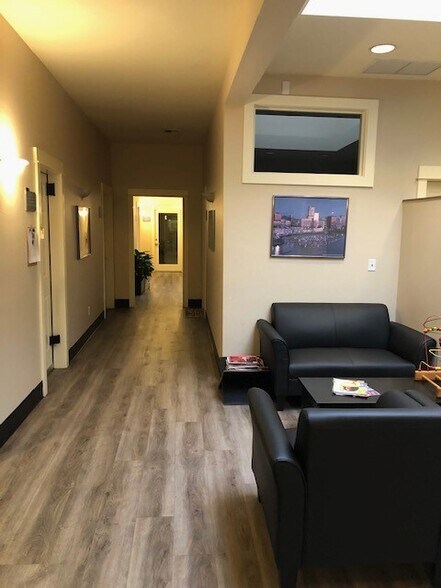 More Photos Of 325-333 NE Russell St, Portland Office For Lease