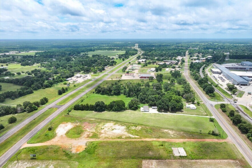 More Photos Of 00 US 287, Grapeland Land For Sale