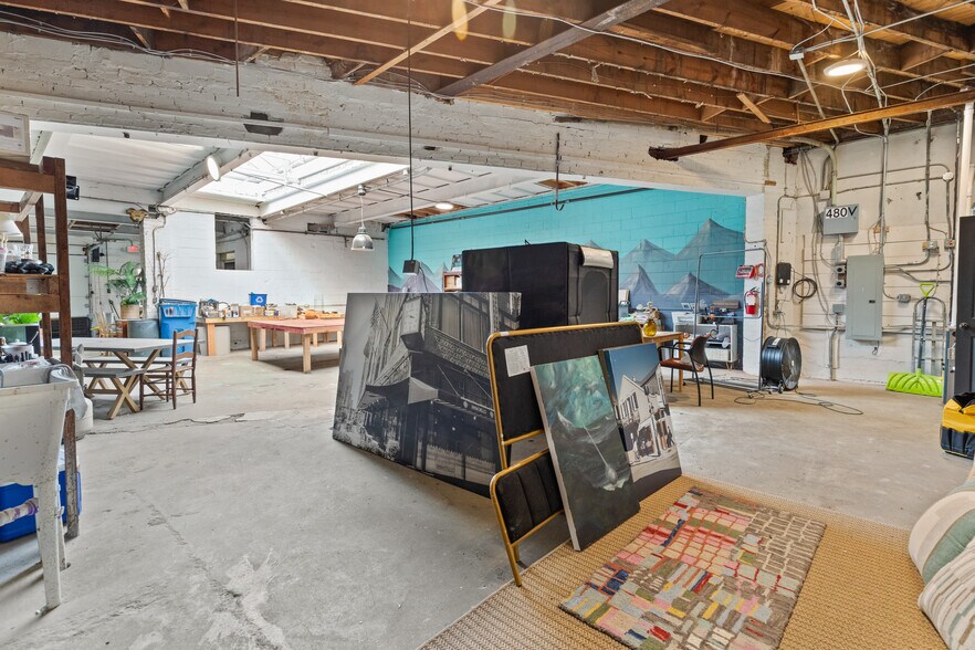 More Photos Of 21616 Grand River ave, Detroit Industrial For Sale