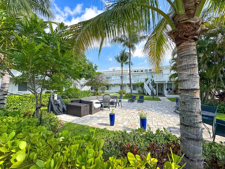 More Photos Of 233 SE 20th Ave, Deerfield Beach Apartments For Sale