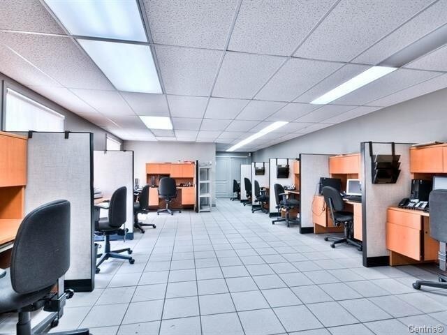 More Photos Of 267 Rue Marie-Claude, Plaisance Industrial For Lease