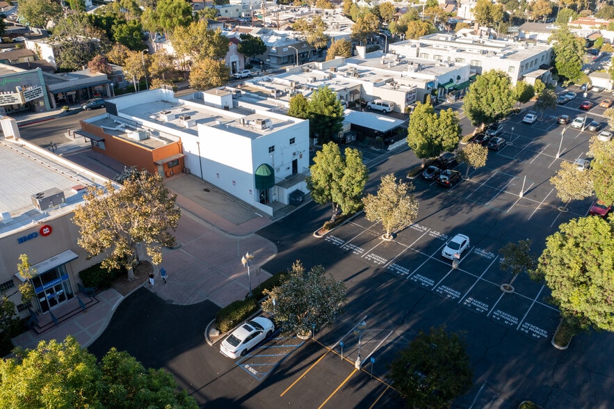 More Photos Of 82 W Sierra Madre Blvd, Sierra Madre Storefront Retail Office For Sale