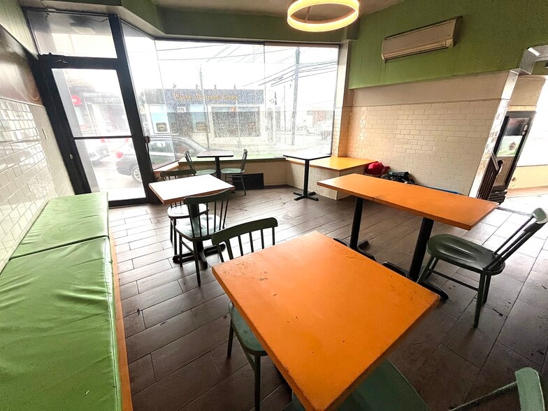 More Photos Of 2-16 N Central Ave, Hartsdale Storefront For Lease