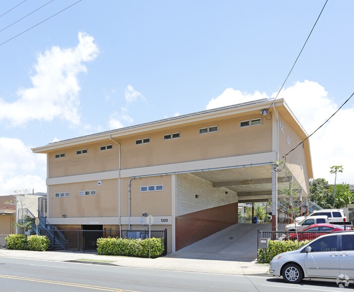 More Photos Of 1320 N School St, Honolulu Office For Sale