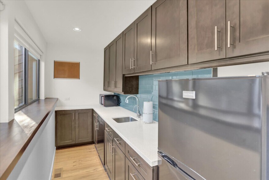 More Photos Of 6450-6464 S Quebec St, Centennial Loft Creative Space For Sale